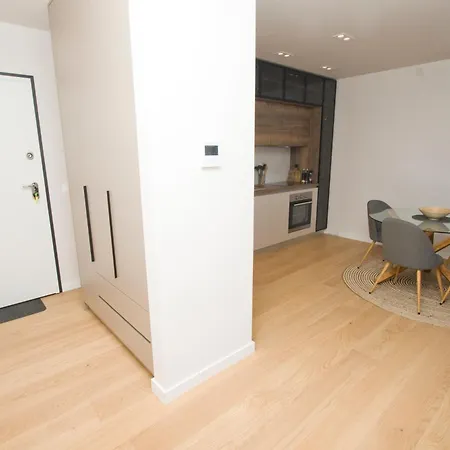 Lady Diana Apartment