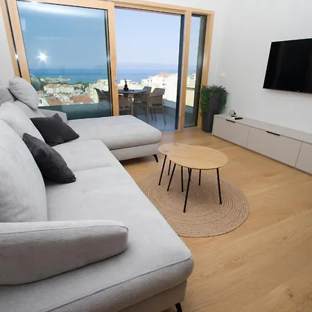 Lady Diana Apartment